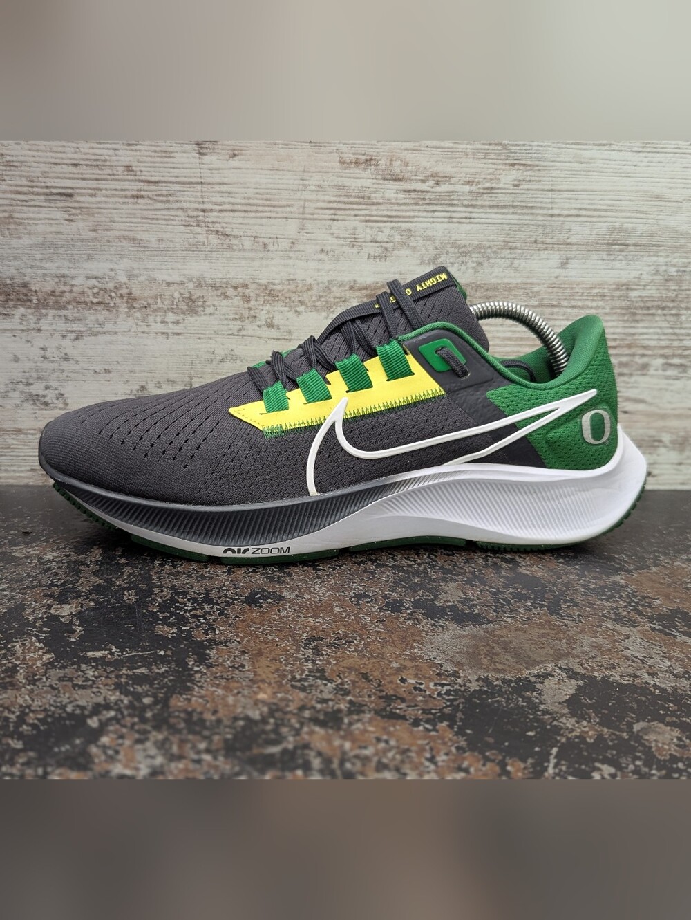 Nike Air Zoom Pegasus 38 Running Shoes Sz 9 Used Dj0840 001 Oregon Ducks NCAA